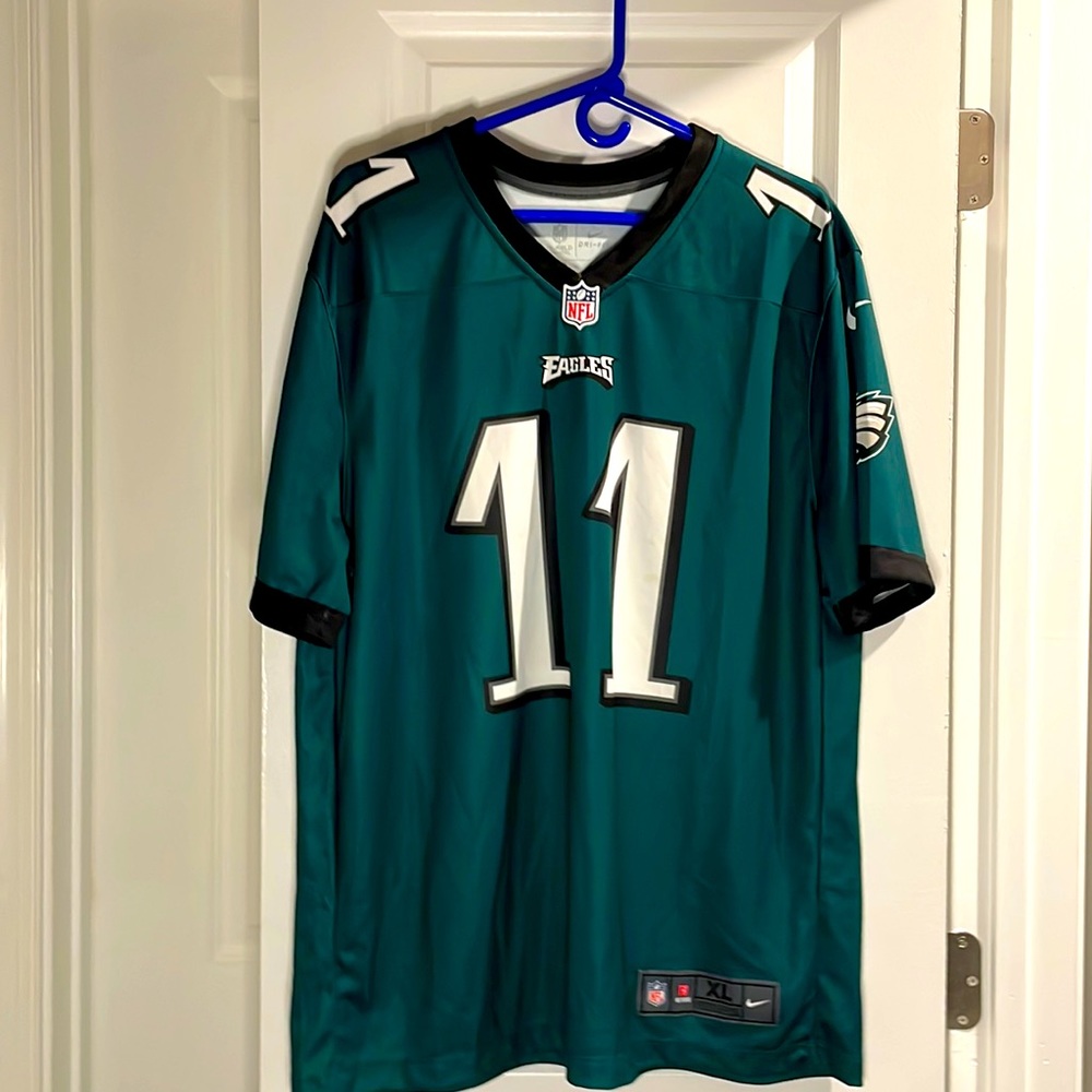 NWOT…NIKE DRY FIT Carson Wentz Jersey #11